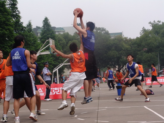 无畏地执