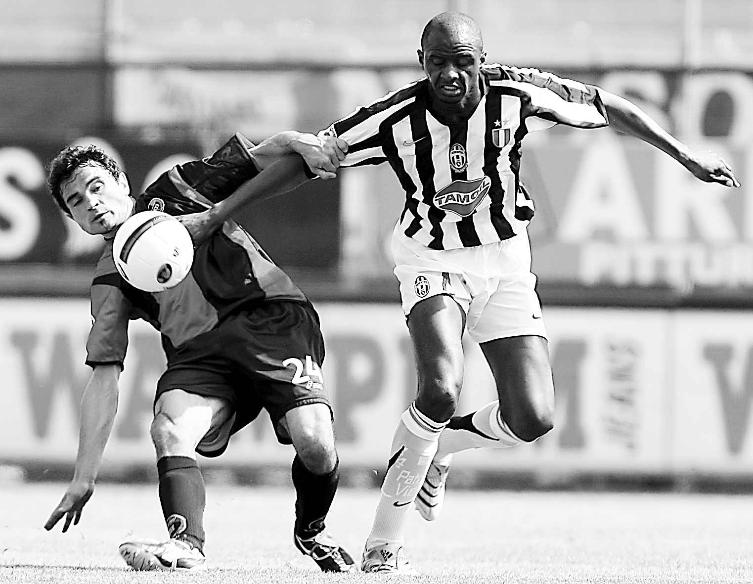 以期待更多 以期待更多