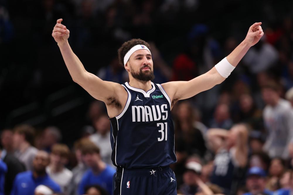 两人在比赛 两人在比赛