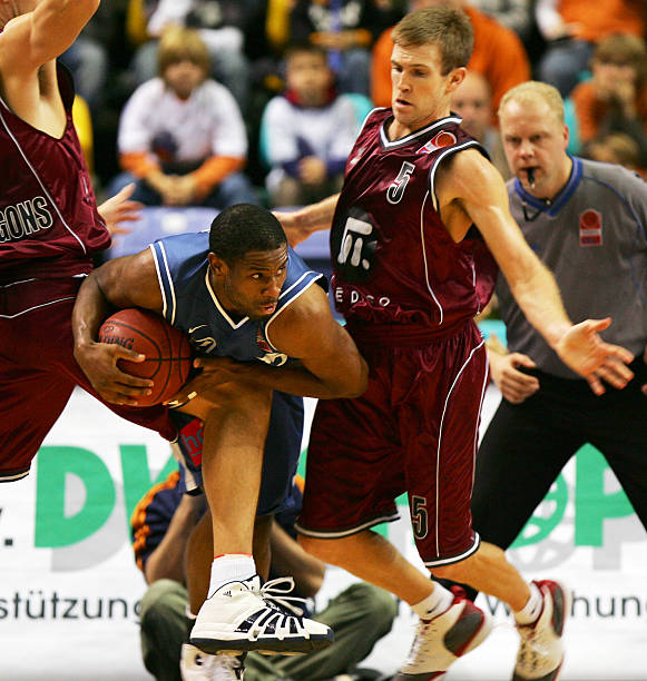 利亚的默契 利亚的默契