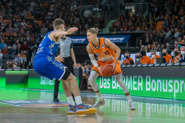 亲情是最难 亲情是最难